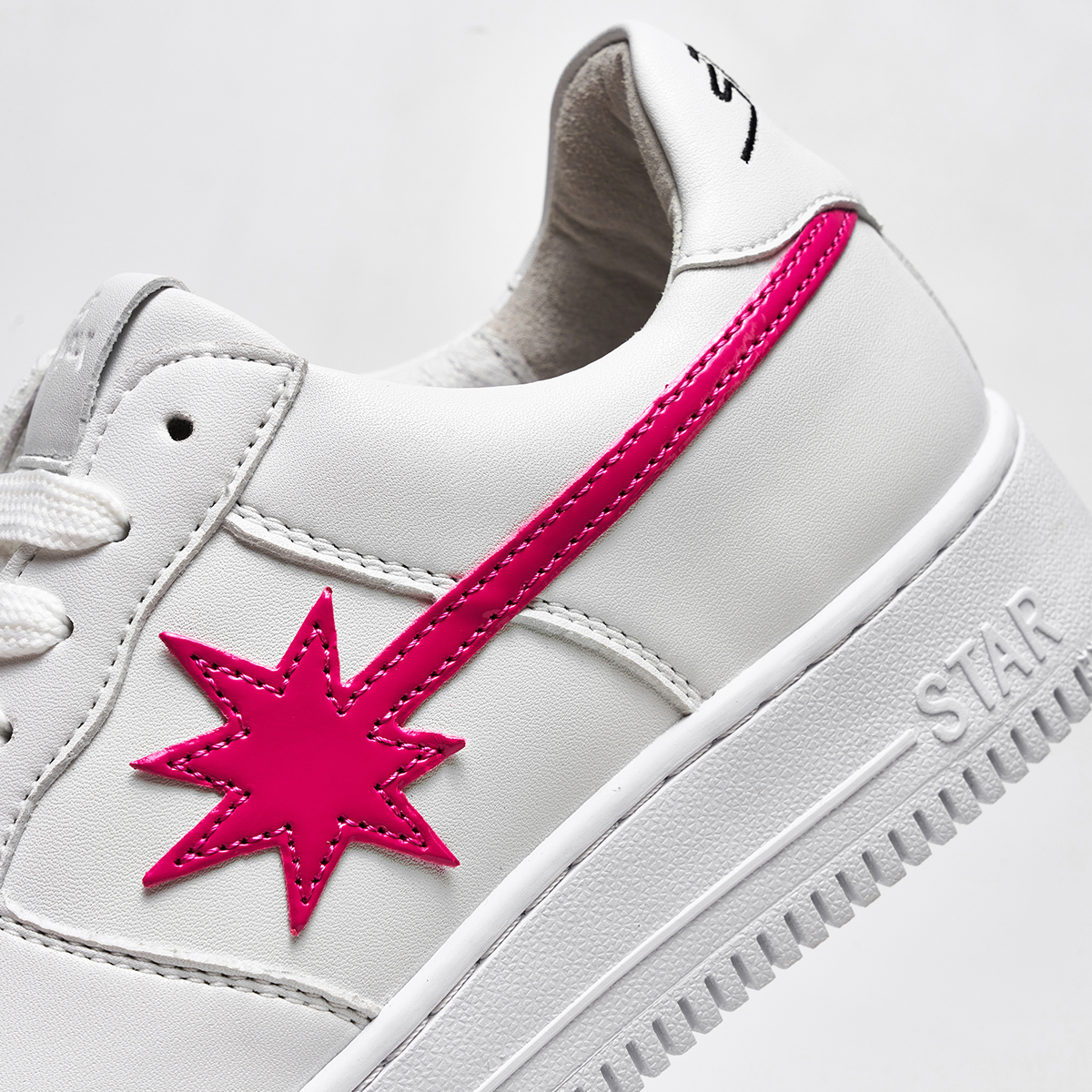 STARWALK SOLDIER WHITE/ROSE白粉流星低帮板鞋