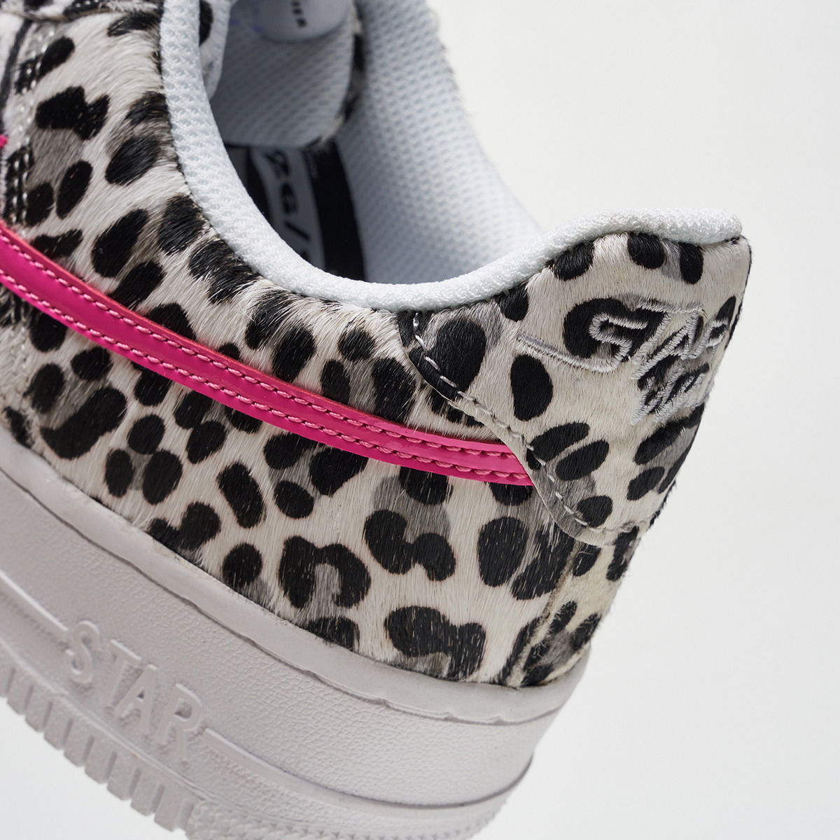 STARWALK SOLDIER WHITE/ROSE  DX 白粉豹纹流星鞋