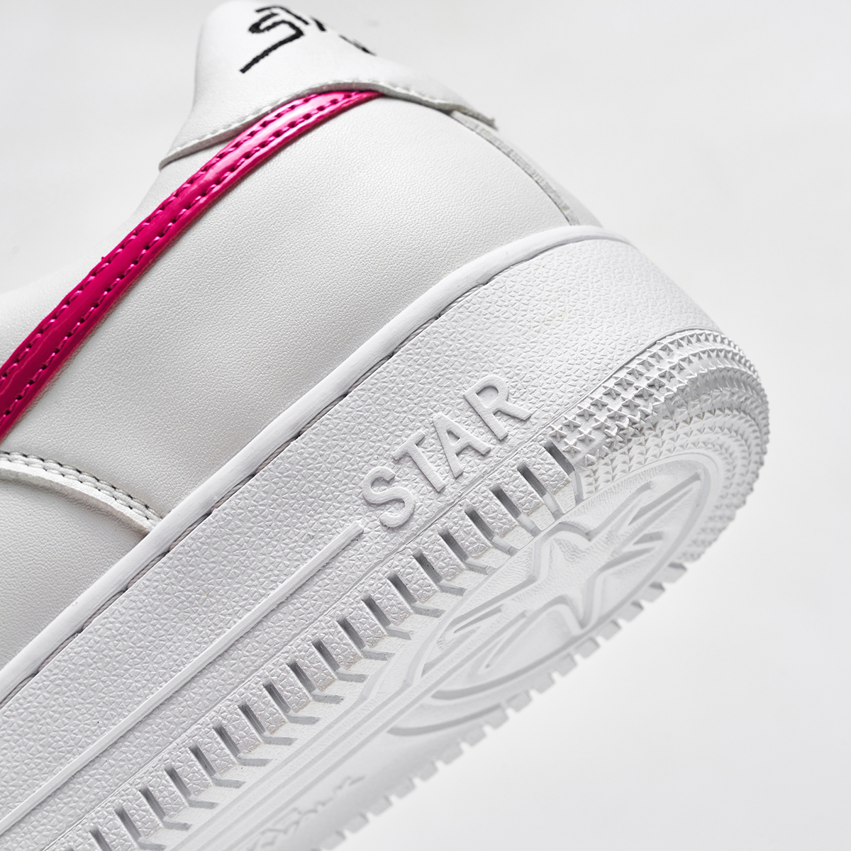 STARWALK SOLDIER WHITE/ROSE白粉流星低帮板鞋