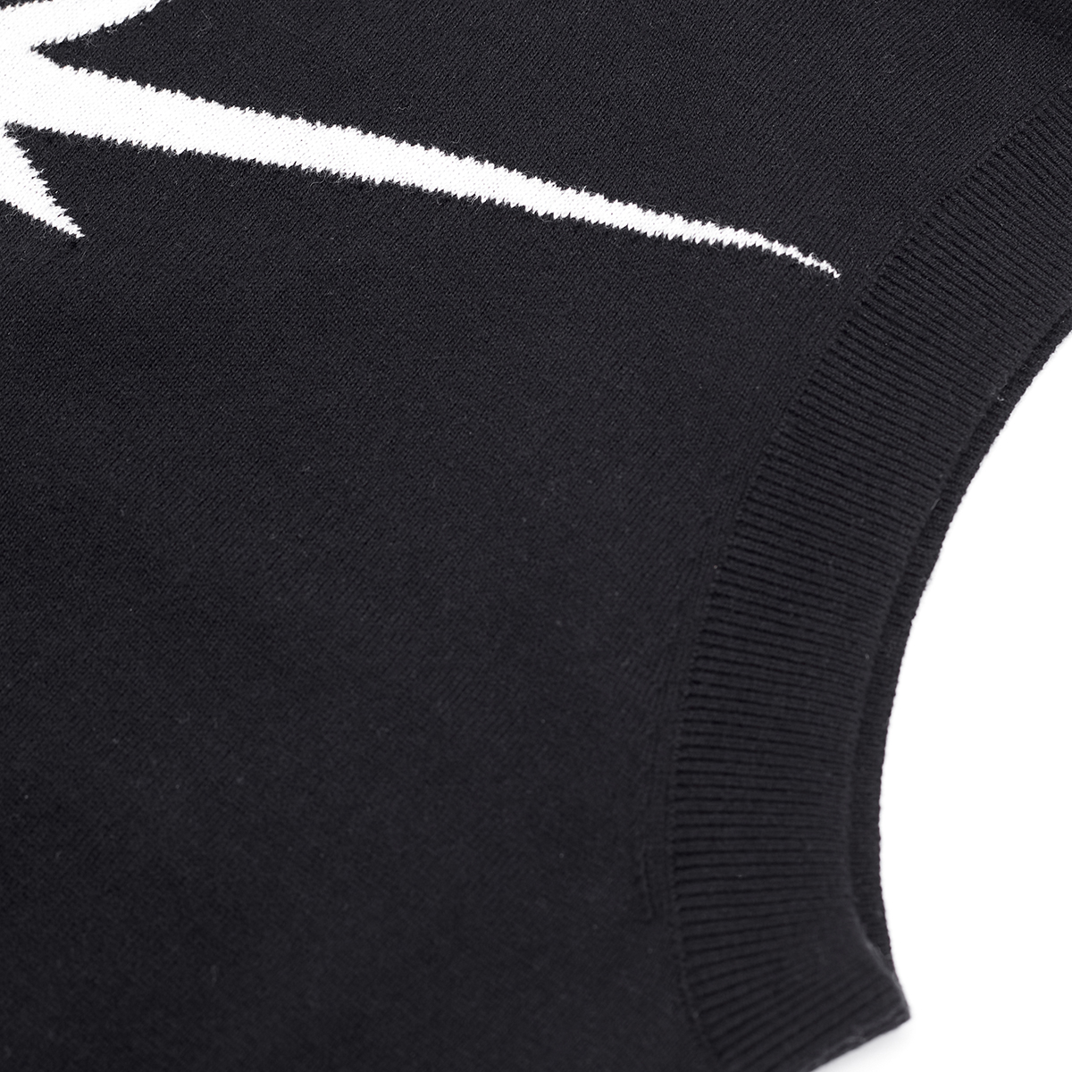 STARWALK SOLDIER 星星高领针织背心 黑